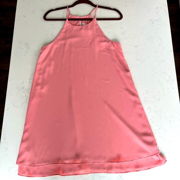 Woman’s High Neck Peach Summer Dress - Picture 2 of 3